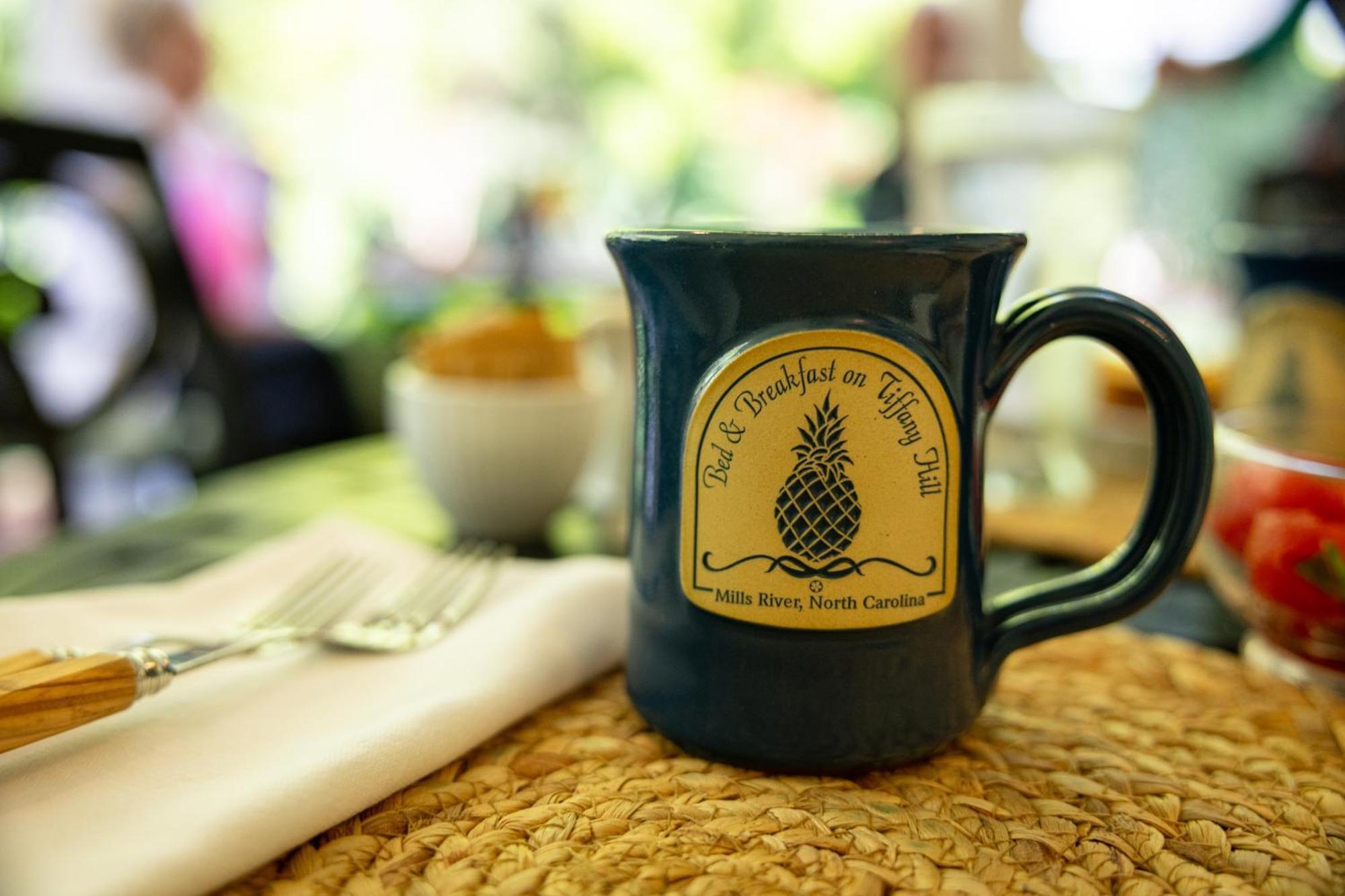 Bed & Breakfast On Tiffany Hill Mills River ภายนอก รูปภาพ